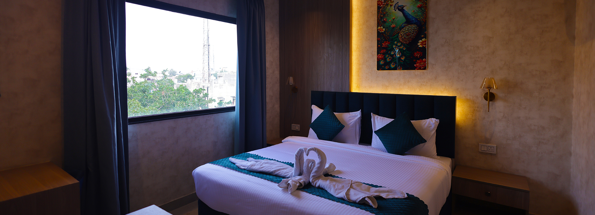 Hotel Aashraya  Vrindavan