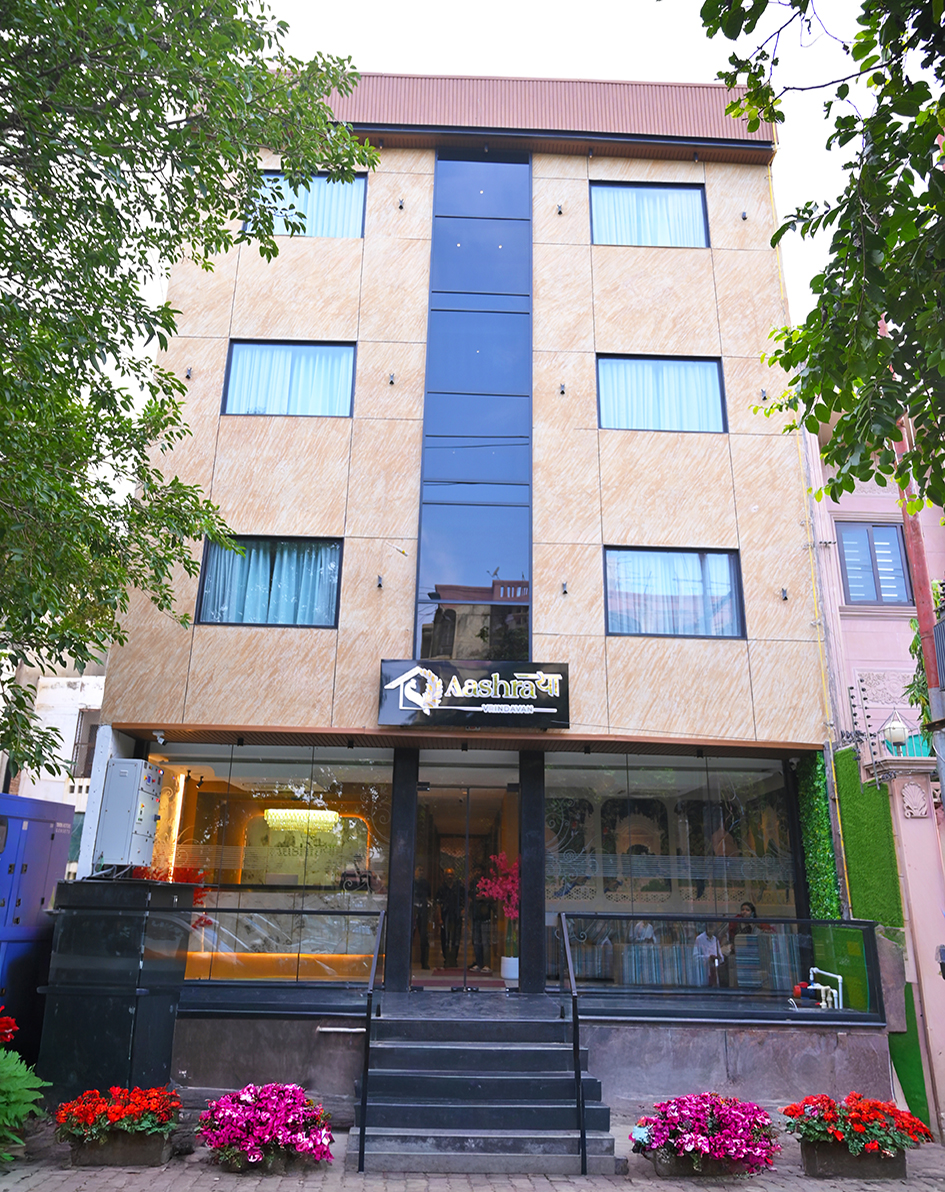 Hotel Aashraya Vrindavan