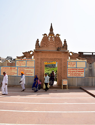 Hotel Aashraya Vrindavan
