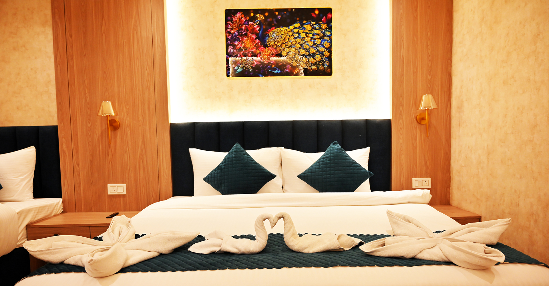 Hotel Aashraya Vrindavan